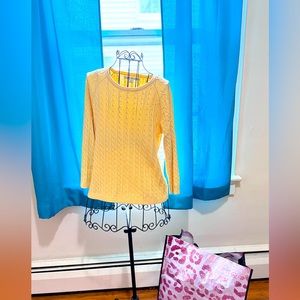 Light weight crew neck sweater by Tommy